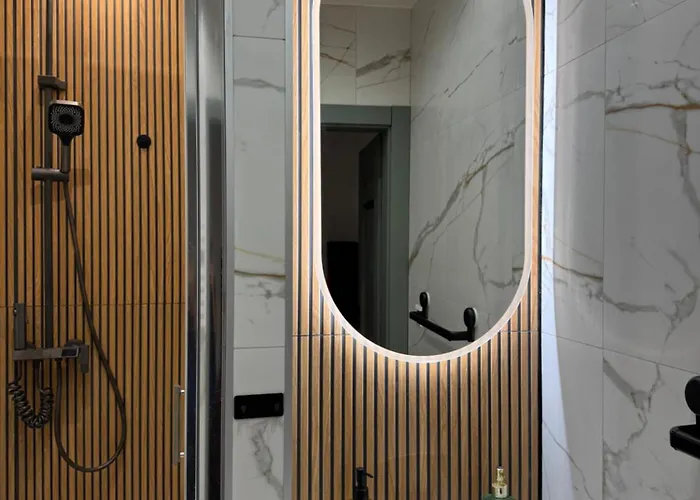 Katedralna 7 דירה *